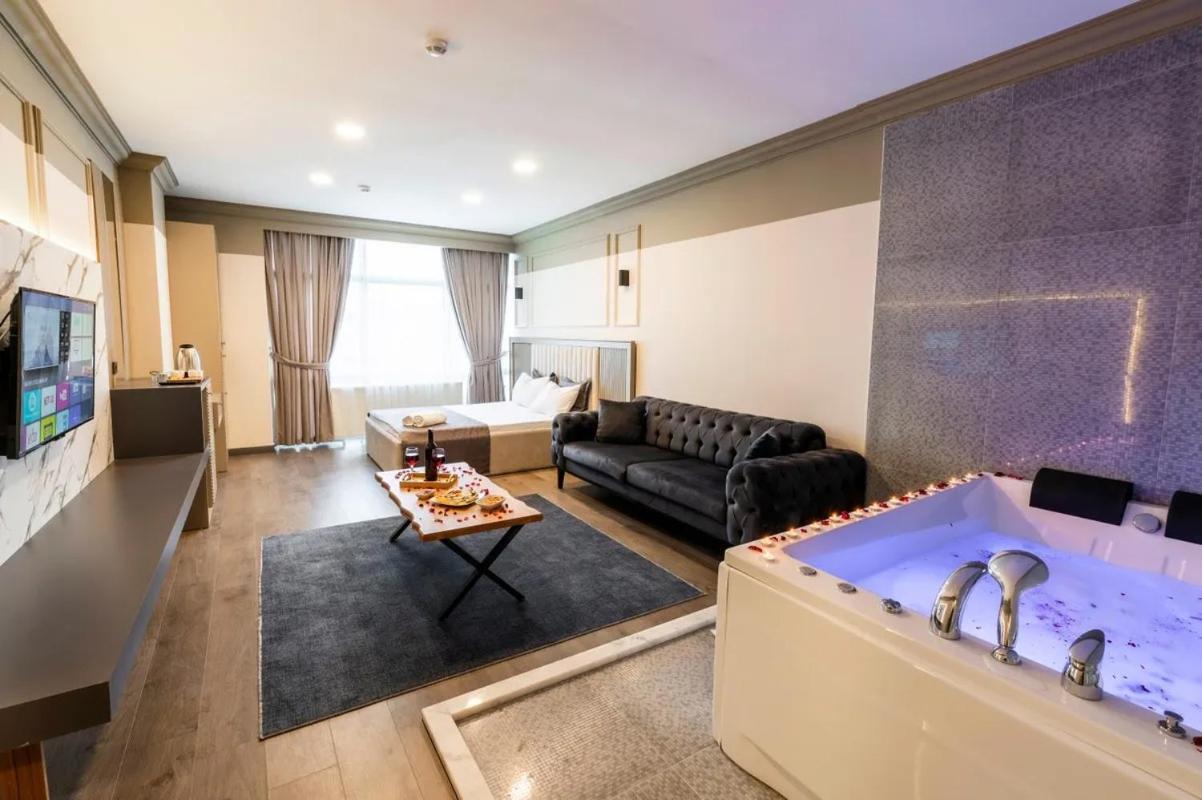 Royal Luxury Hotels Suites 伊斯坦布尔 外观 照片